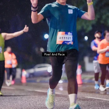 Runner Photo 7847878