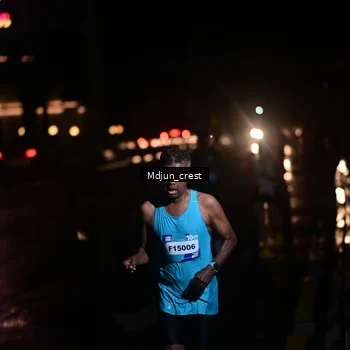 Runner Photo 7847898