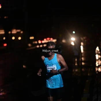 Runner Photo 7847899