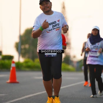 Runner Photo 7847940