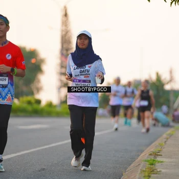 Runner Photo 7847953