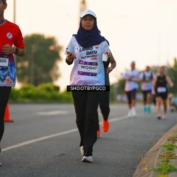 Runner Photo 7847962
