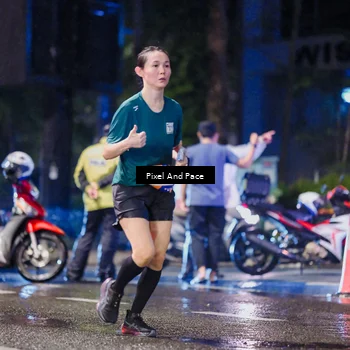 Runner Photo 7847981