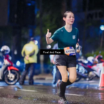 Runner Photo 7847987