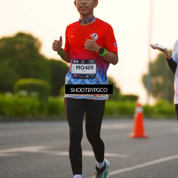 Runner Photo 7848012
