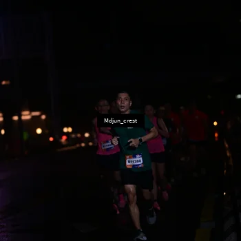 Runner Photo 7848105
