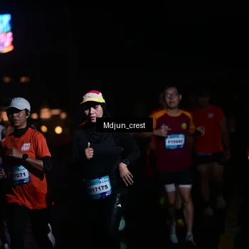 Runner Photo 7848134