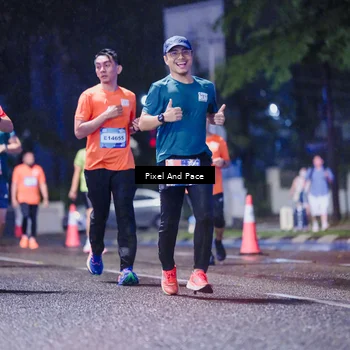 Runner Photo 7848150