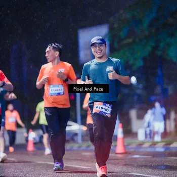 Runner Photo 7848156