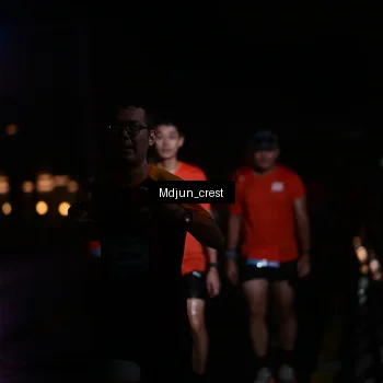 Runner Photo 7848159