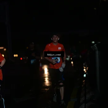Runner Photo 7848181