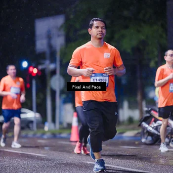 Runner Photo 7848243