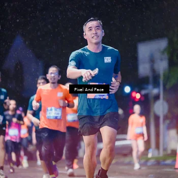 Runner Photo 7848249