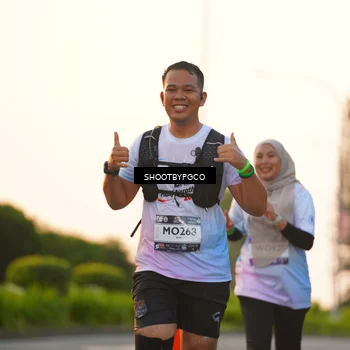 Runner Photo 7848291