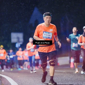 Runner Photo 7848324