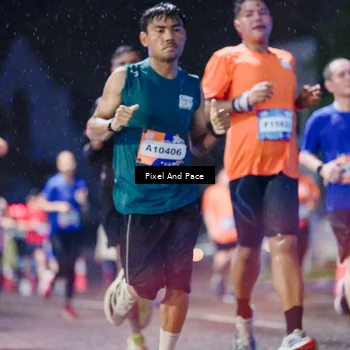 Runner Photo 7848335