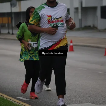 Runner Photo 7848355