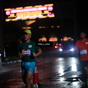 Runner Photo 7848373
