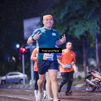 Runner Photo 7848374