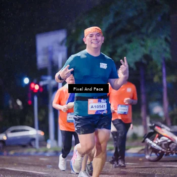 Runner Photo 7848376