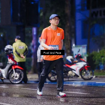 Runner Photo 7848380