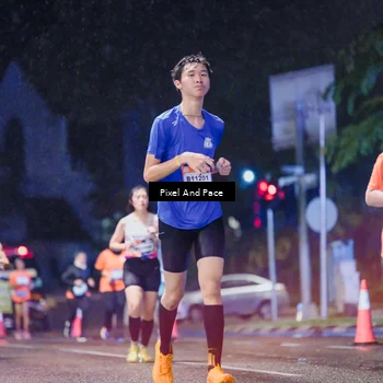 Runner Photo 7848386