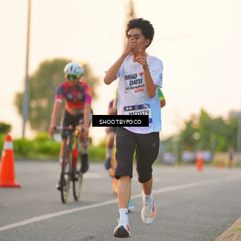 Runner Photo 7848496