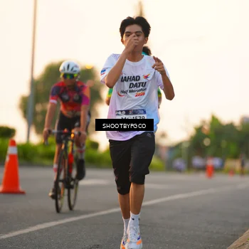 Runner Photo 7848569