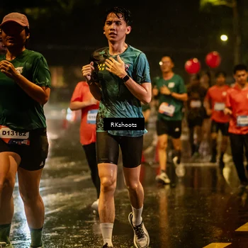 Runner Photo 7848653