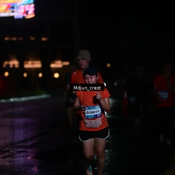 Runner Photo 7848761