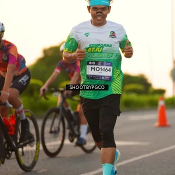 Runner Photo 7848776