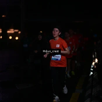Runner Photo 7848788