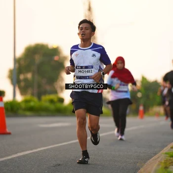 Runner Photo 7848790