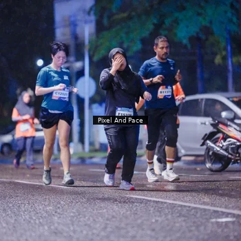 Runner Photo 7848835