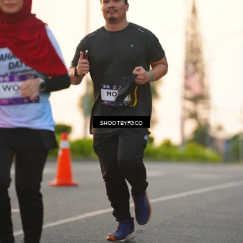 Runner Photo 7848921