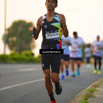 Runner Photo 7849017