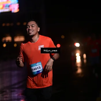 Runner Photo 7849024