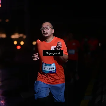 Runner Photo 7849054