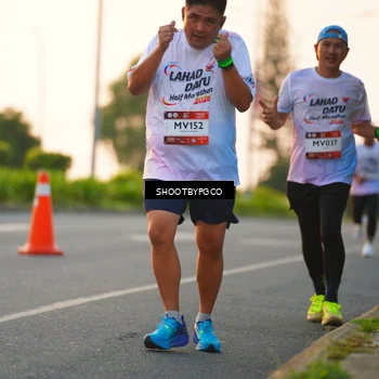 Runner Photo 7849055