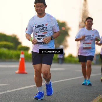 Runner Photo 7849067