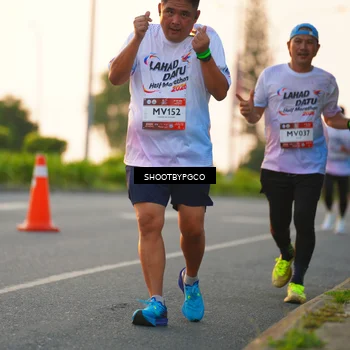 Runner Photo 7849099