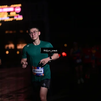 Runner Photo 7849178