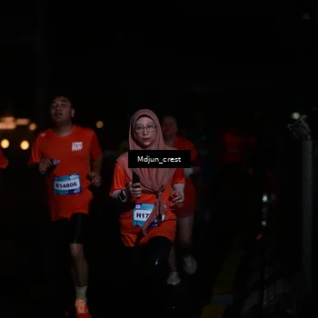 Runner Photo 7849247