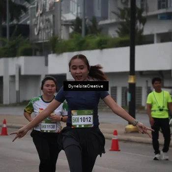Runner Photo 7849331