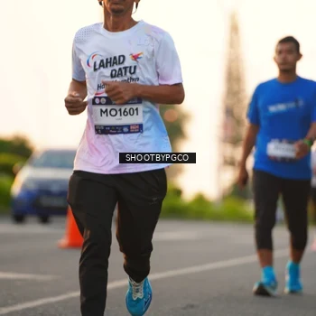 Runner Photo 7849395