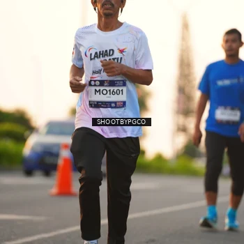 Runner Photo 7849478