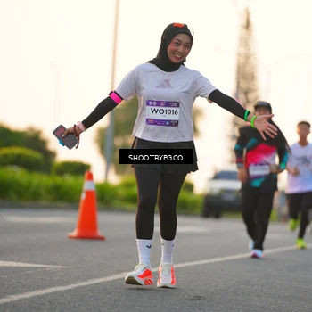 Runner Photo 7849699