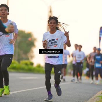 Runner Photo 7849876