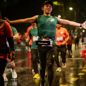 Runner Photo 7849879