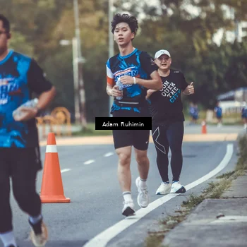Runner Photo 7849899